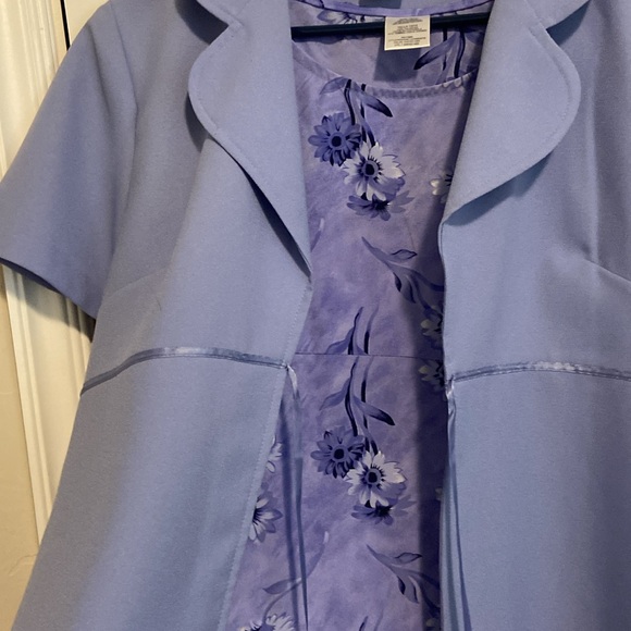 Floral dress with jacket - Picture 5 of 7